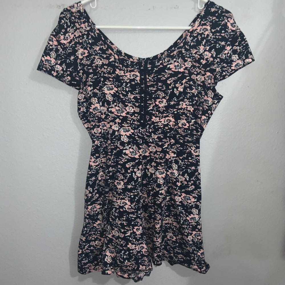 New Volcom romper.